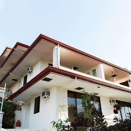 Seaview Hills Luxury Apartments & Rooms Dauis Exterior photo