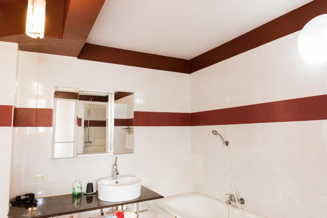 Seaview Hills Luxury Apartments & Rooms Dauis Exterior photo